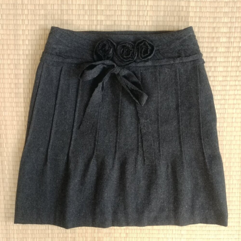 Philosophy Di Alberta Ferretti 4 100% wool silk dark gray skirt flower waist